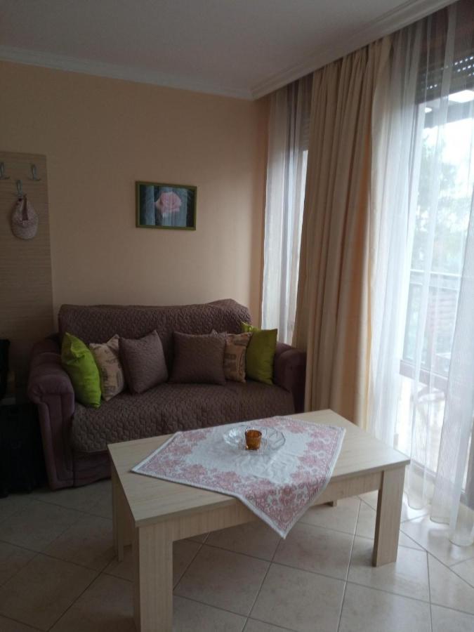 Private Holiday Flat By Seaside - Santa Marina- Sozopol Exterior photo